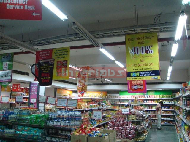 Big Bazaar Signages